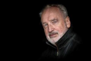 Trevor-Cole-photo-tour-photography-workshops-ireland-300×300